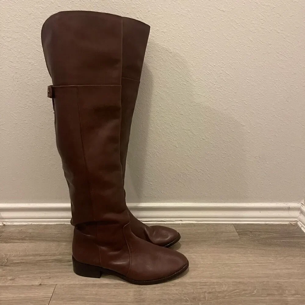 BCBG MaxAzria brown leather over the boots - Picture 2 of 16